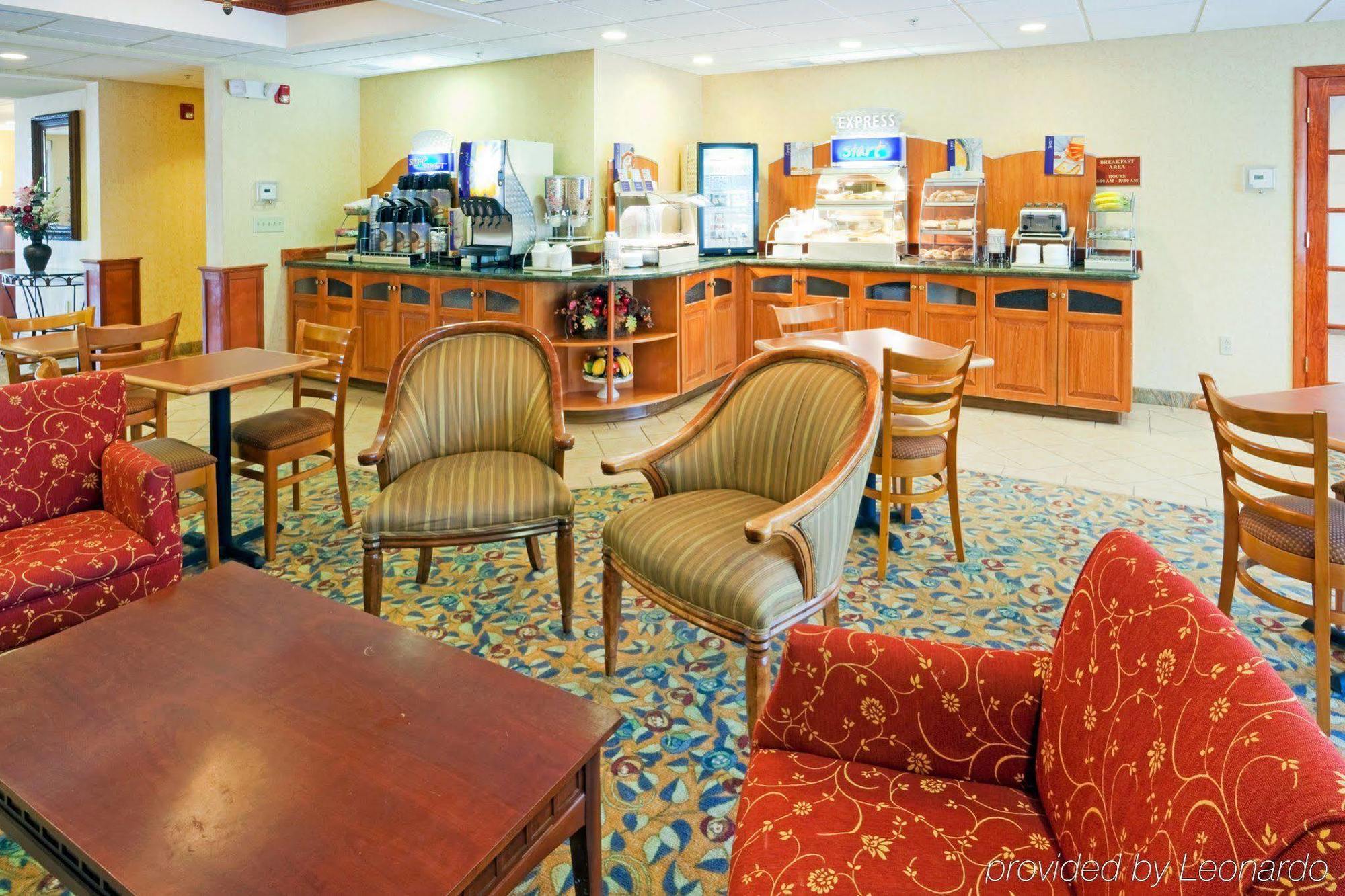 Holiday Inn Express Hotel & Suites Boston - Marlboro By Ihg Гудзон Екстер'єр фото