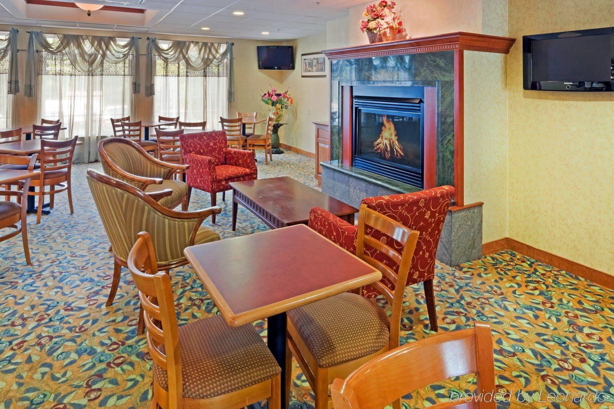 Holiday Inn Express Hotel & Suites Boston - Marlboro By Ihg Гудзон Екстер'єр фото