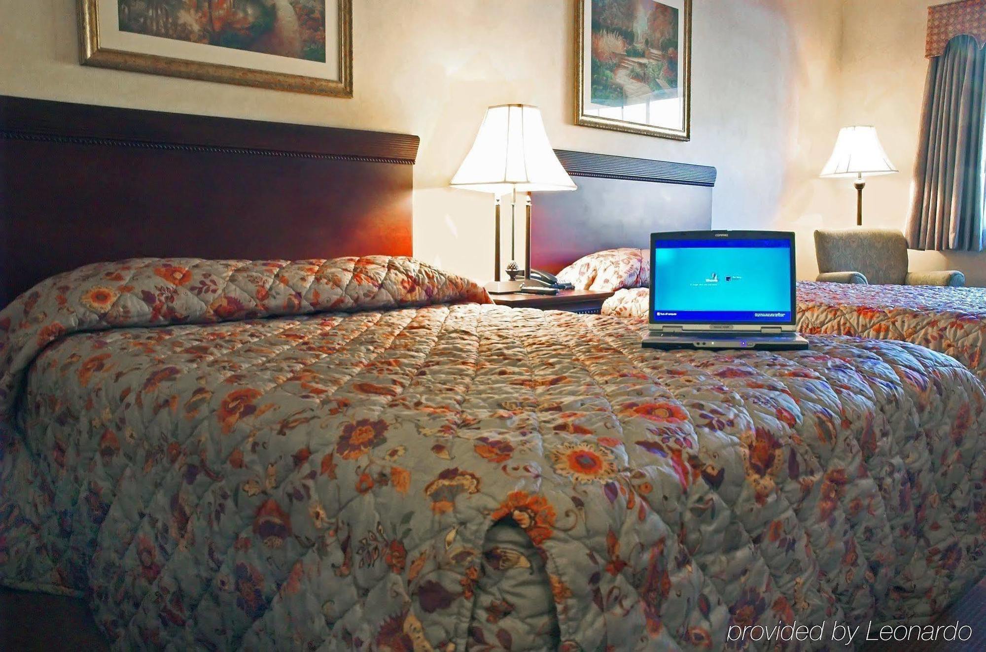 Holiday Inn Express Hotel & Suites Boston - Marlboro By Ihg Гудзон Екстер'єр фото